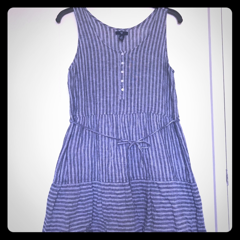 GAP Sleeveless dress